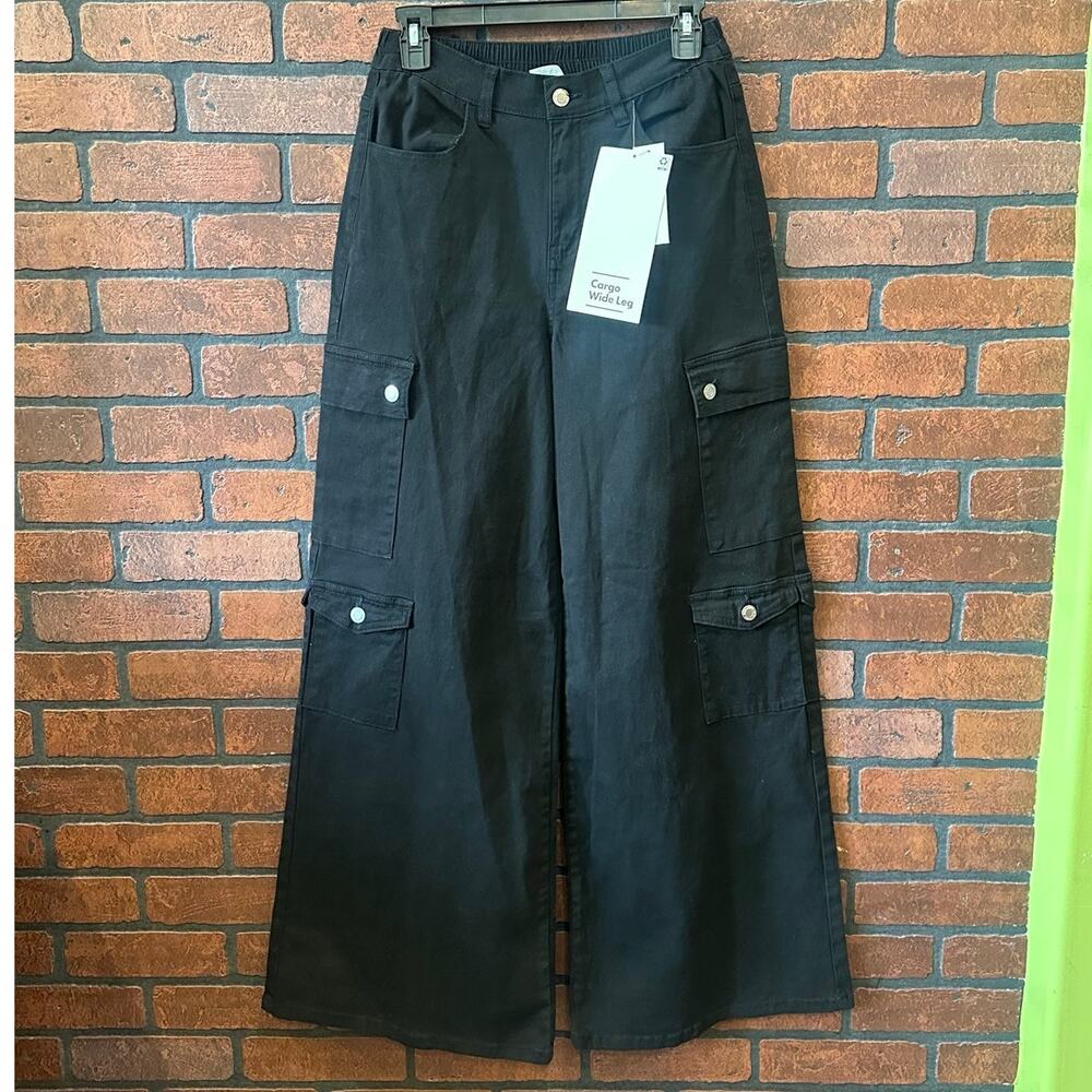 NWT No Boundaries Women's Black Cargo Wide-Leg Pants S Grunge Emo Skater